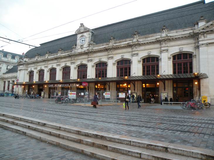  Gare SNCF Saint-Jean